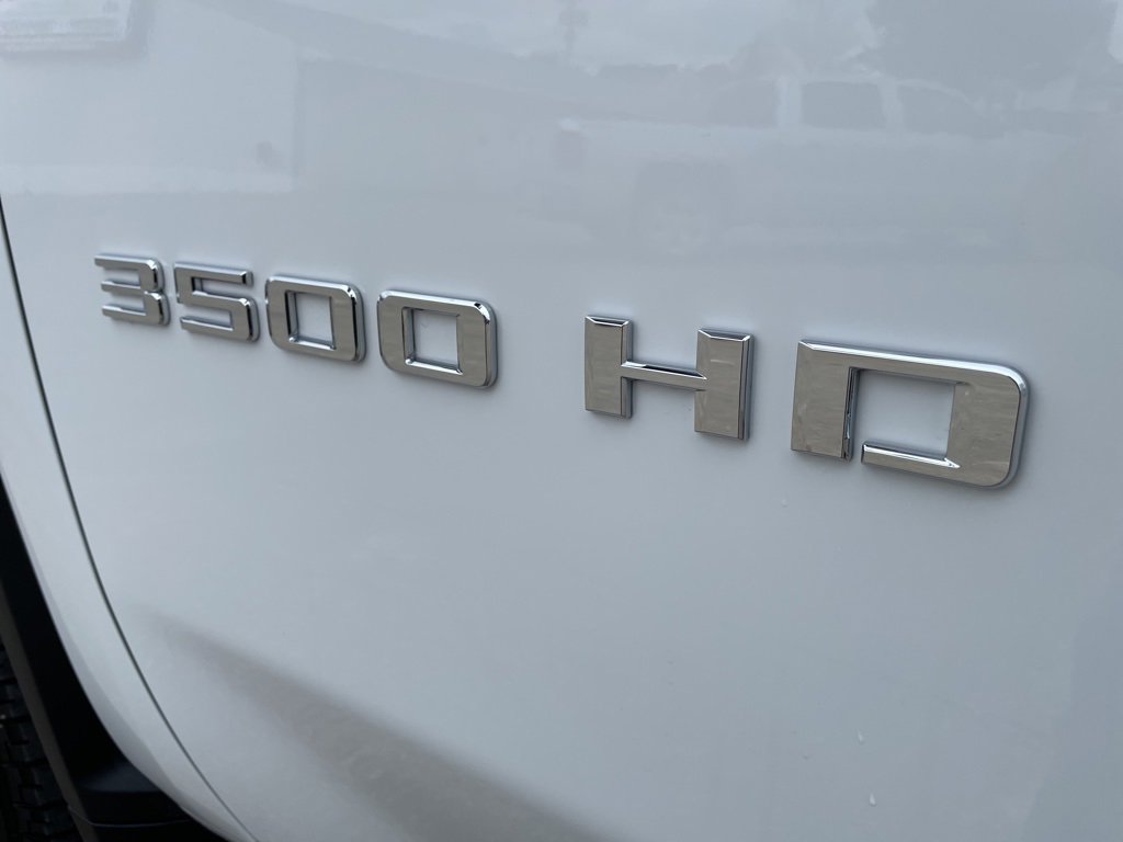 Used 2025 Chevrolet Silverado 3500 W/T w/ WT Convenience Package image 3
