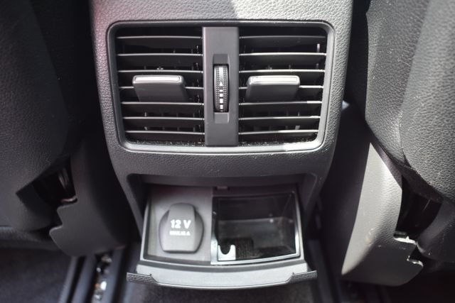Used 2019 Mercedes-Benz GLA 250 4MATIC image 37