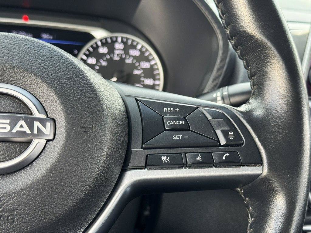 Used 2025 Nissan Sentra SV FWD image 13