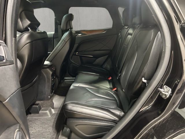 Used 2019 Lincoln MKC Select w/ Vista Value Package AWD/4WD image 22