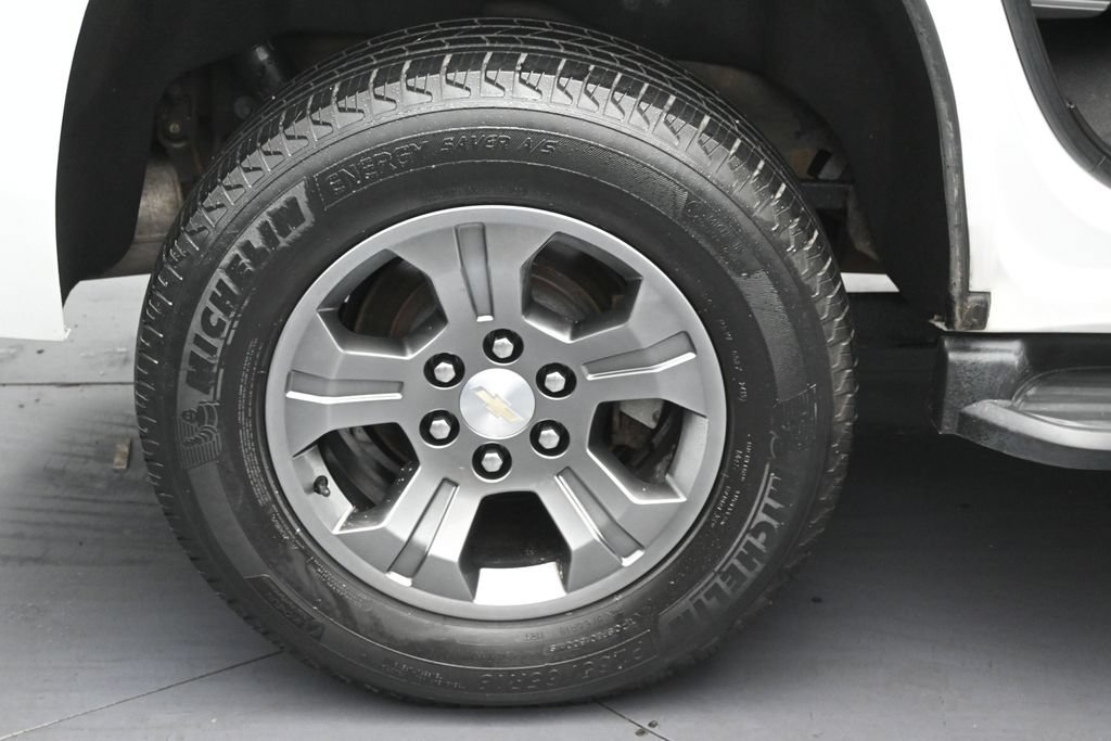 Used 2020 Chevrolet Tahoe LS w/ Skid Plate Package AWD/4WD image 33