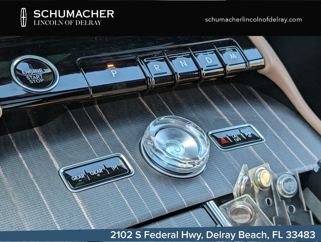 New 2026 Lincoln Navigator L Black Label AWD/4WD image 18