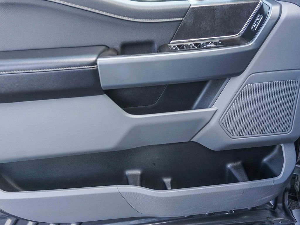 Used 2024 Ford F150 XLT w/ Mobile Office Package image 19