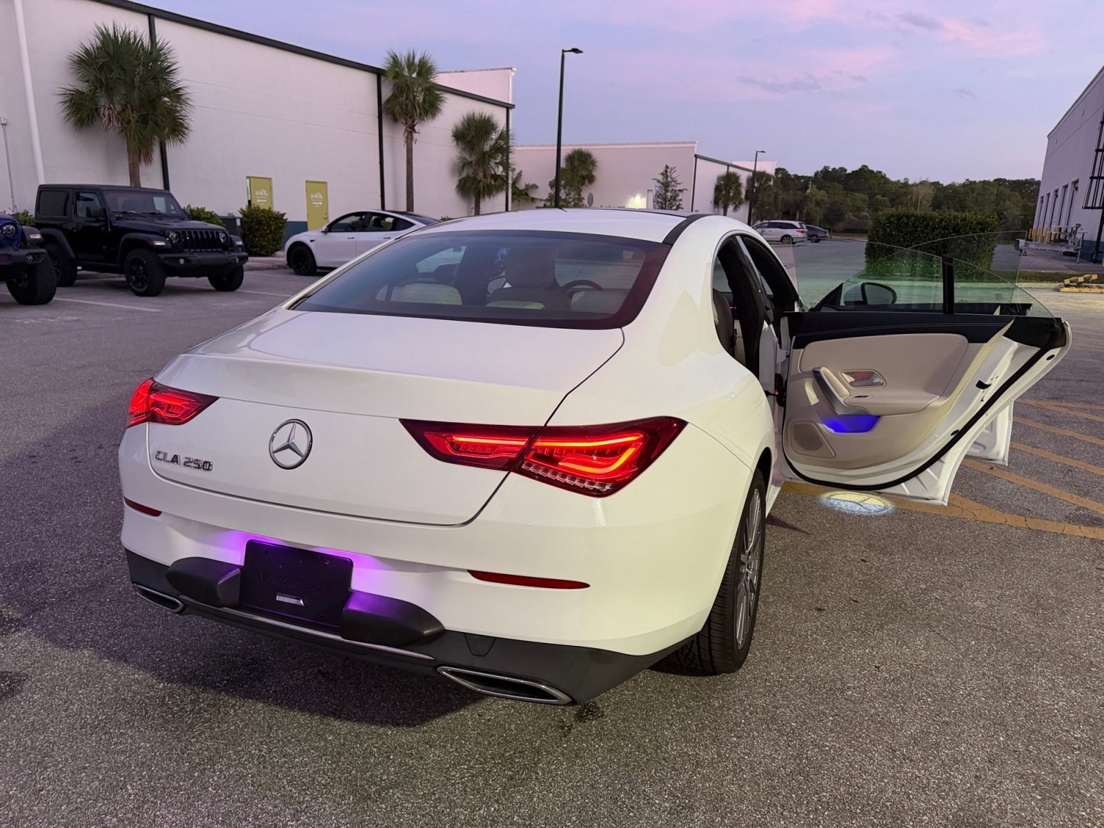 Used 2022 Mercedes-Benz CLA 250 image 25