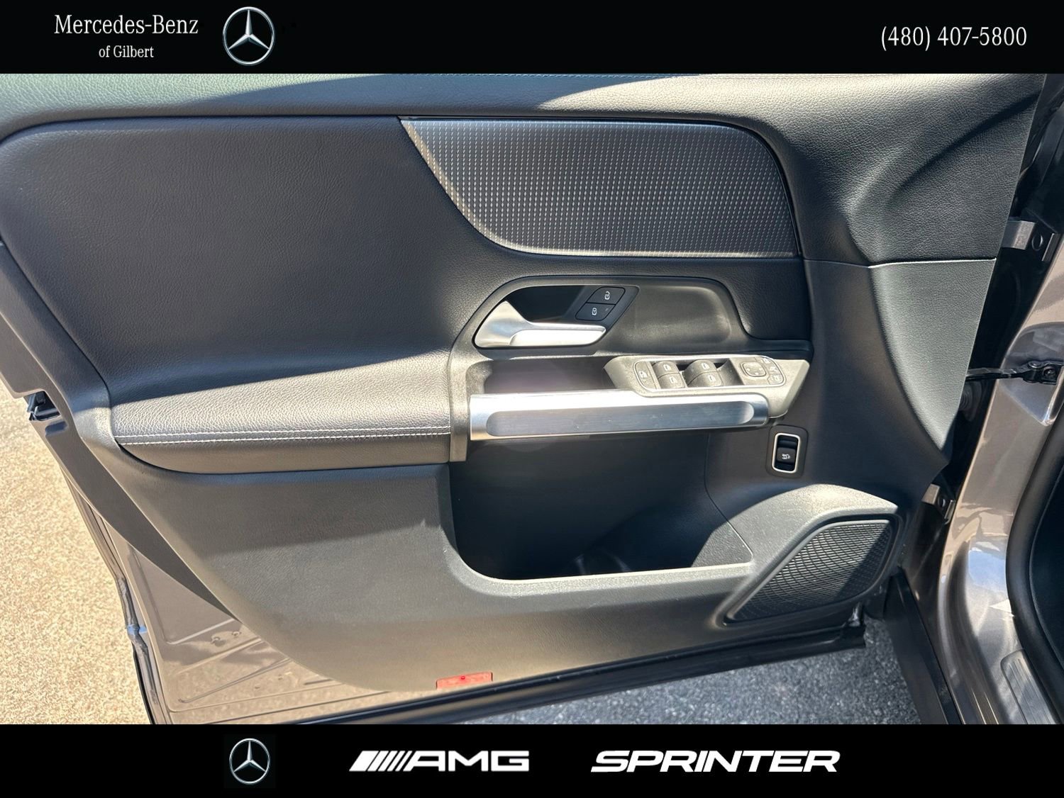 Used 2022 Mercedes-Benz GLB 250 image 11