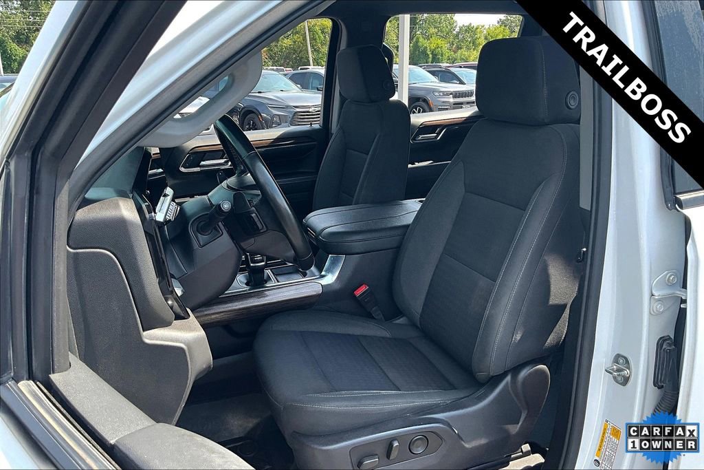 Used 2024 Chevrolet Silverado 1500 LT Trail Boss w/ Protection Package image 21