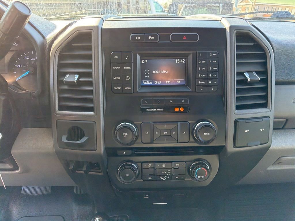 Used 2018 Ford F550 4x4 Regular Cab Super Duty image 12