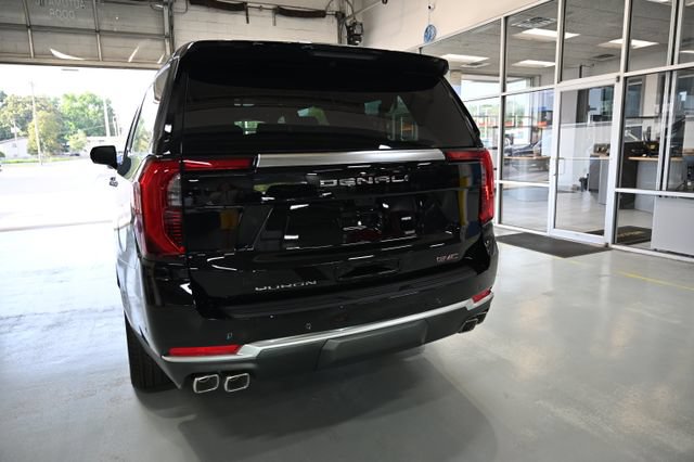 New 2026 GMC Yukon XL Denali w/ Denali Reserve Package AWD/4WD image 6