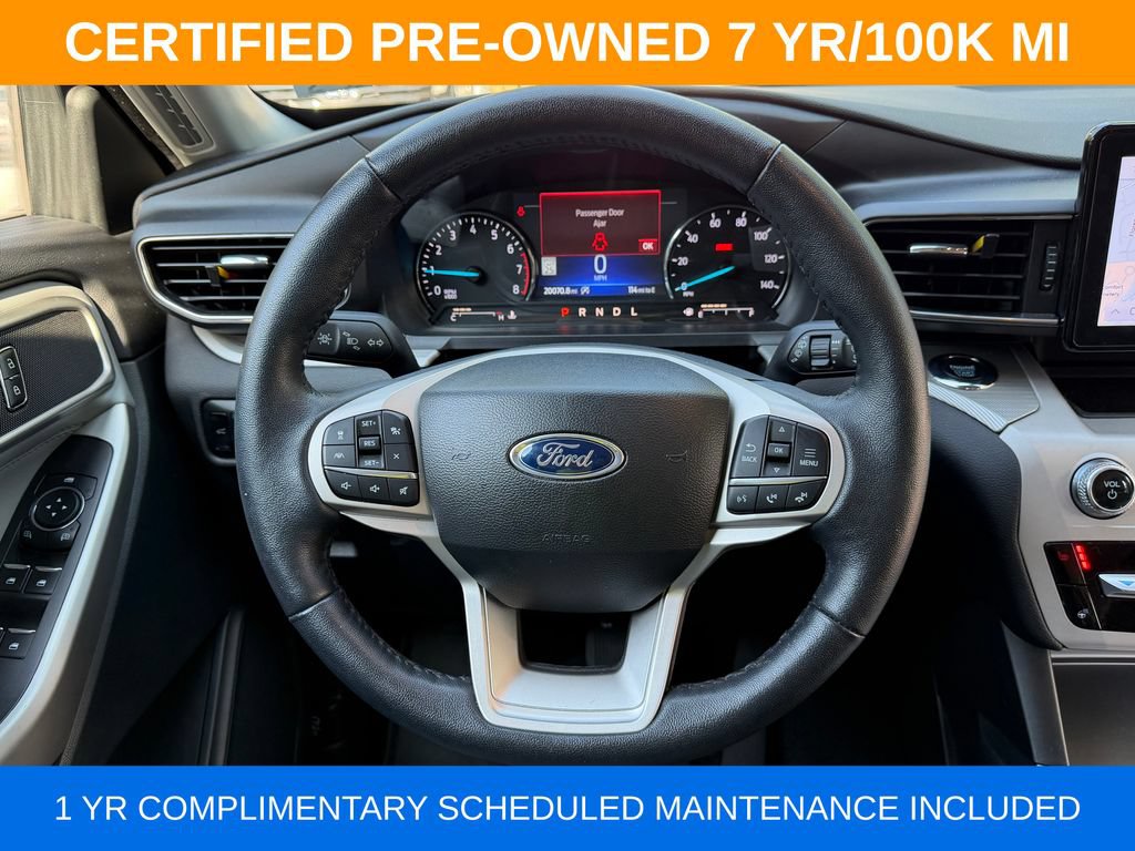 Used 2023 Ford Explorer XLT w/ Equipment Group 202A AWD/4WD image 17