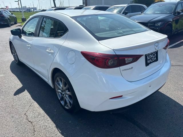 Used 2018 MAZDA MAZDA3 Touring FWD image 14