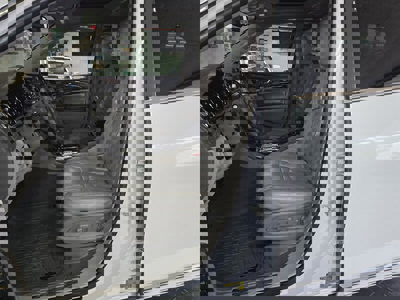 Used 2016 Buick Enclave Premium w/ Experience Buick Package image 9