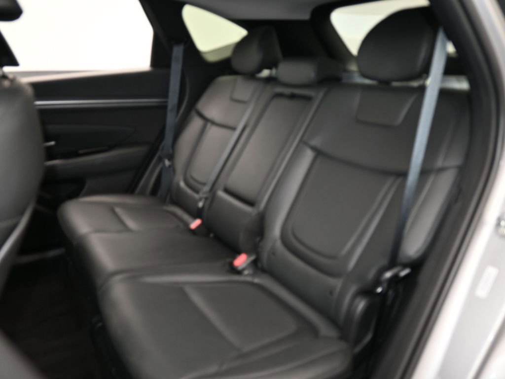 Used 2022 Hyundai Tucson Limited w/ Cargo Package image 39