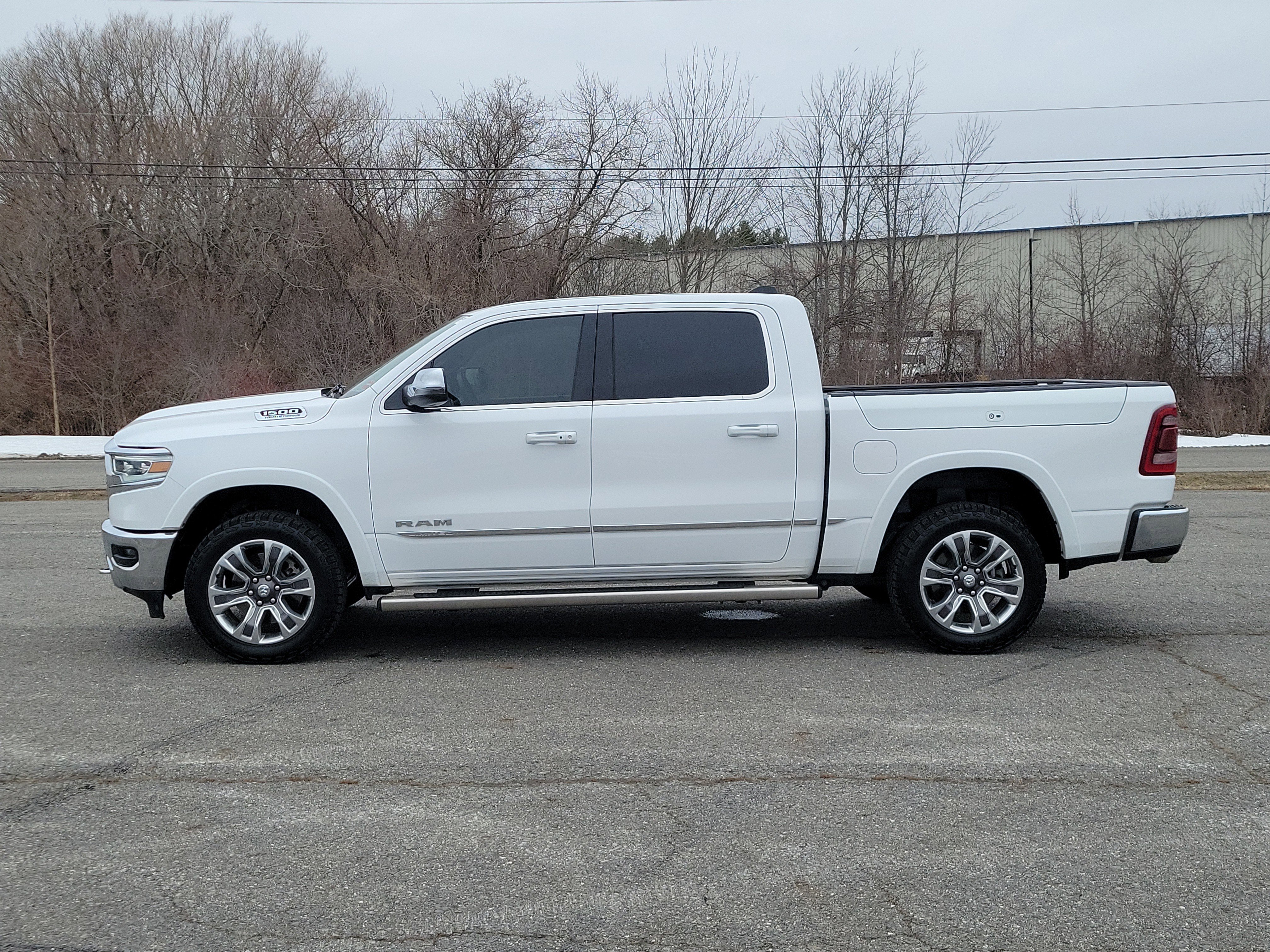 Used 2023 RAM 1500 Limited image 8