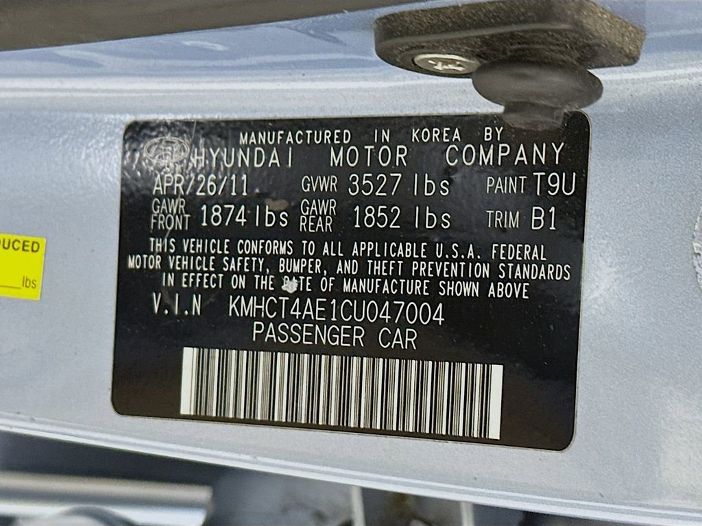 Used 2012 Hyundai Accent GLS FWD image 26