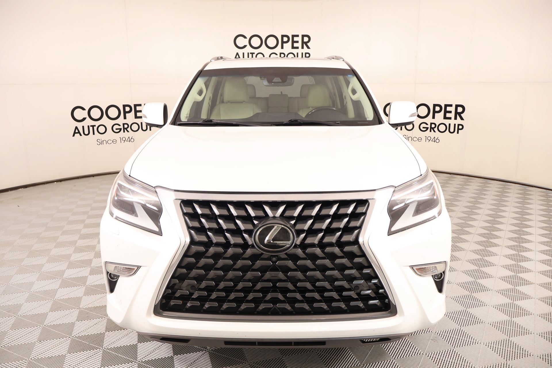Used 2020 Lexus GX 460 Luxury w/ Off Road Package AWD/4WD image 10