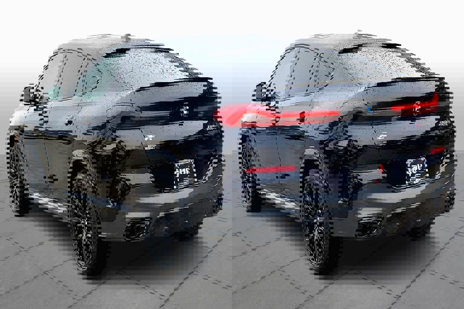 New 2026 BMW X6 M60i image 11