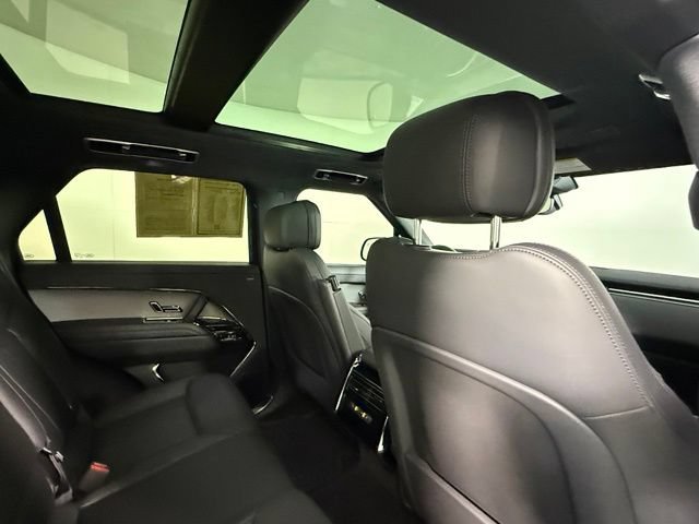 Used 2026 Land Rover Range Rover Sport SE AWD/4WD image 28
