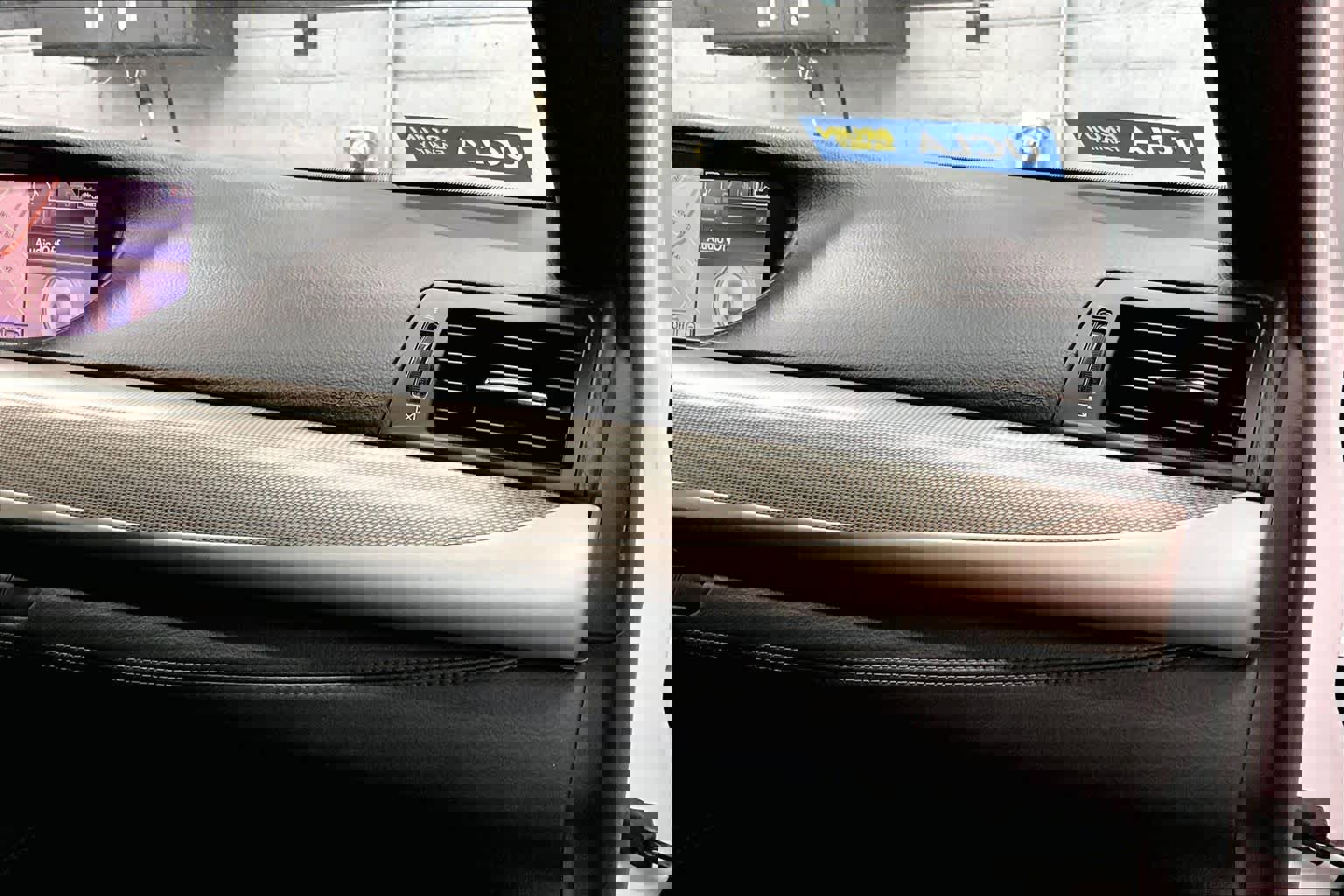 Used 2013 Lexus LS 460 w/ F-Sport Pkg image 18