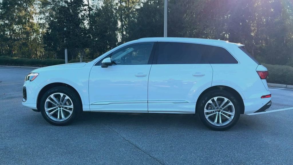 Used 2025 Audi Q7 3.0T Premium Plus image 5