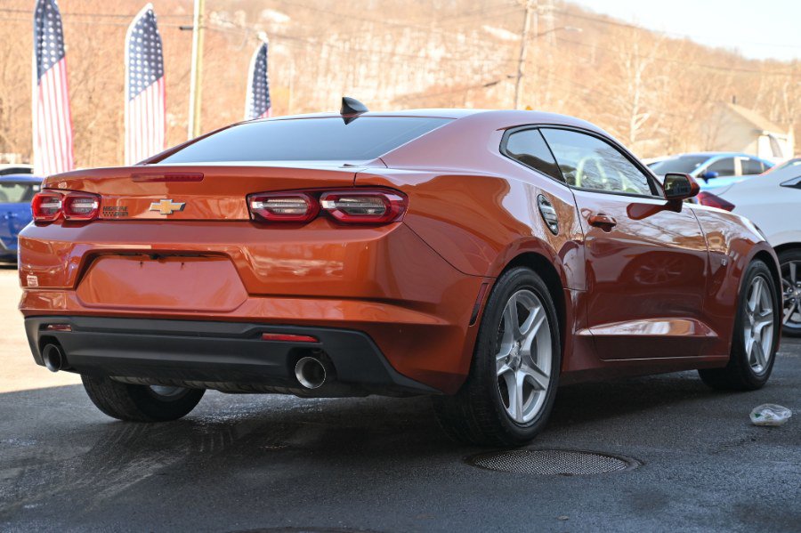 Used 2023 Chevrolet Camaro LT image 5