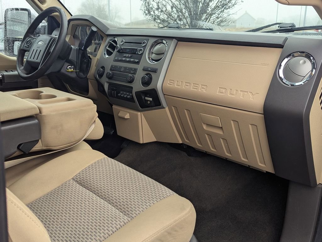 Used 2016 Ford F250 XLT w/ XLT Premium Package image 26