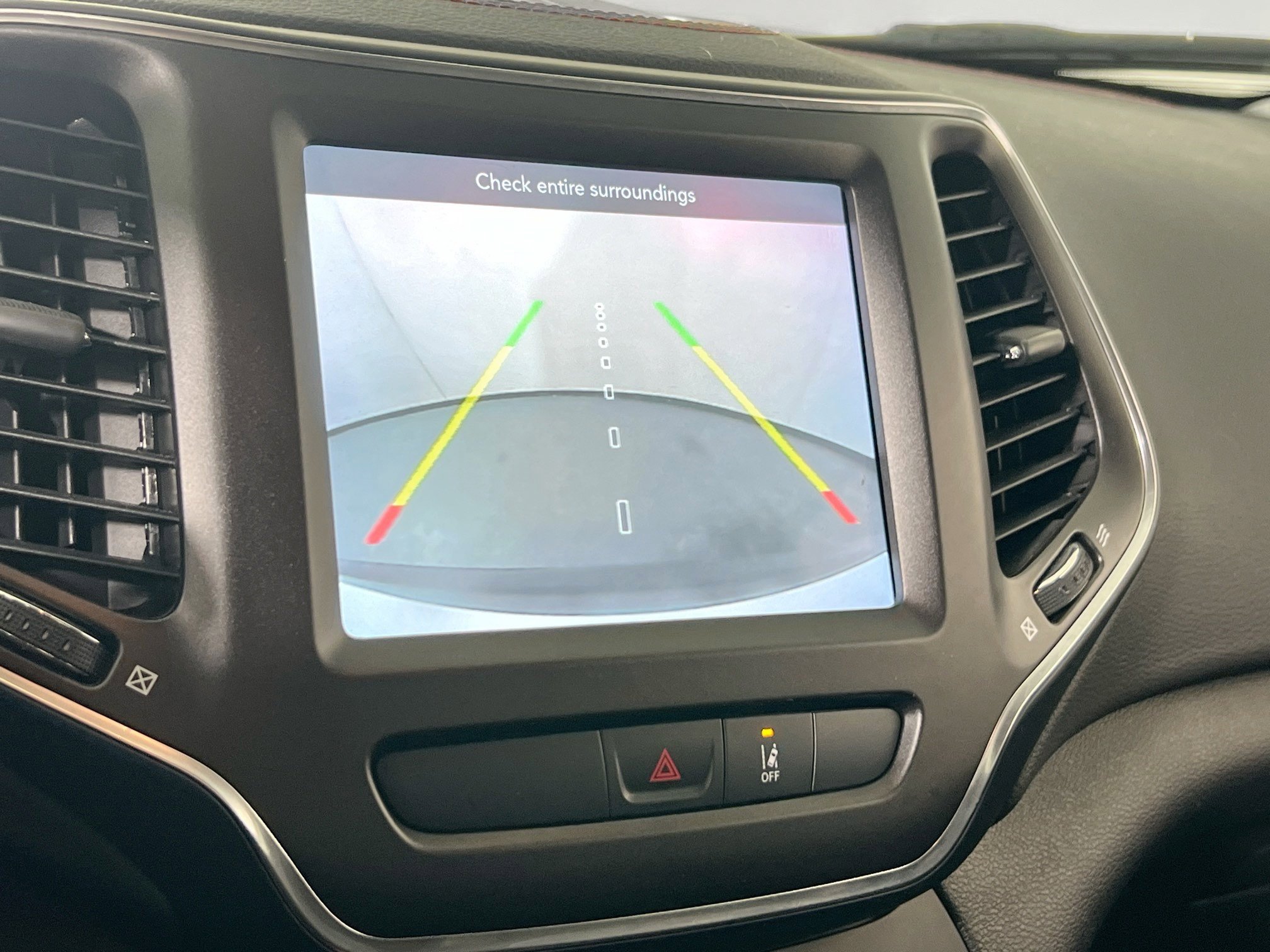 Used 2022 Jeep Cherokee Trailhawk w/ Technology Group B image 13