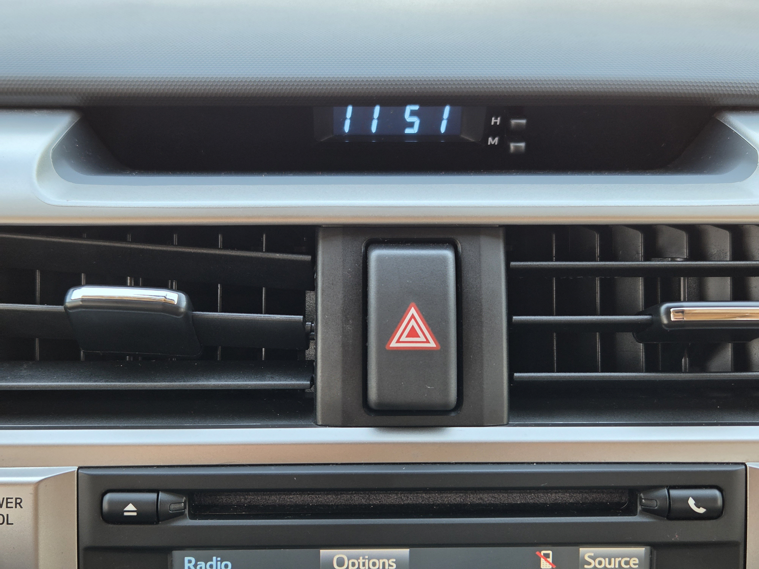 Used 2017 Toyota 4Runner SR5 Premium AWD/4WD image 11