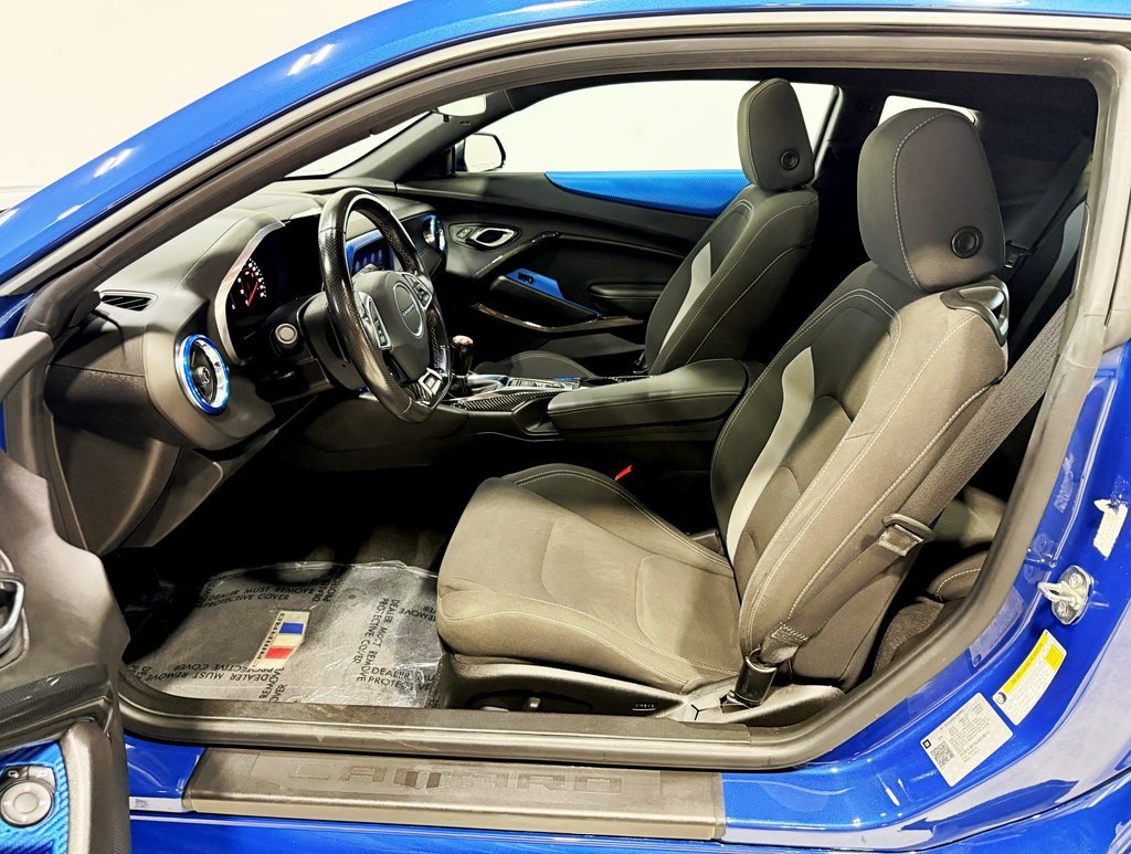 Used 2020 Chevrolet Camaro SS image 30