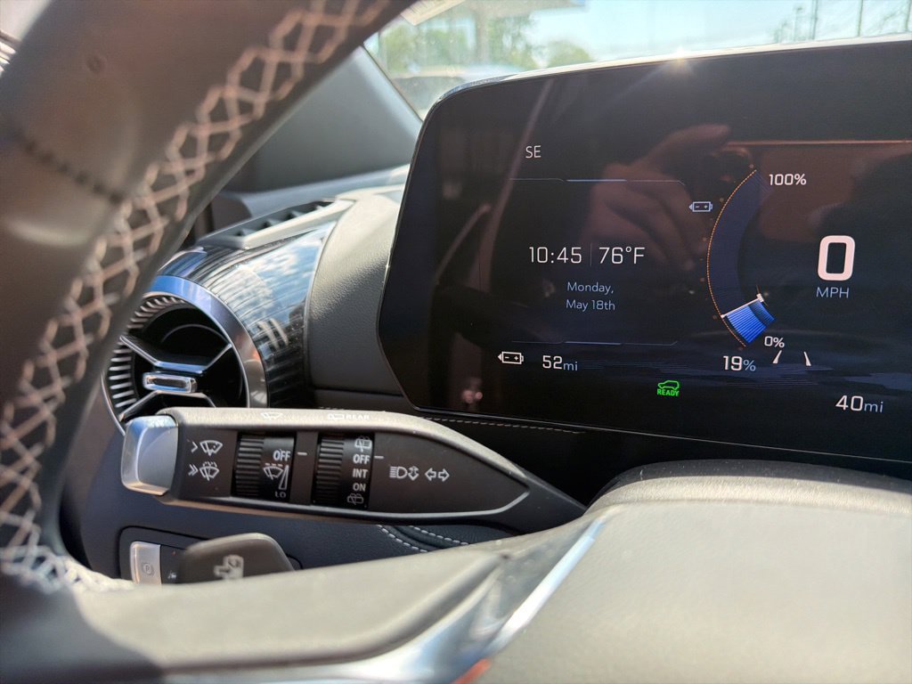 New 2025 Chevrolet Blazer EV LT AWD/4WD image 13