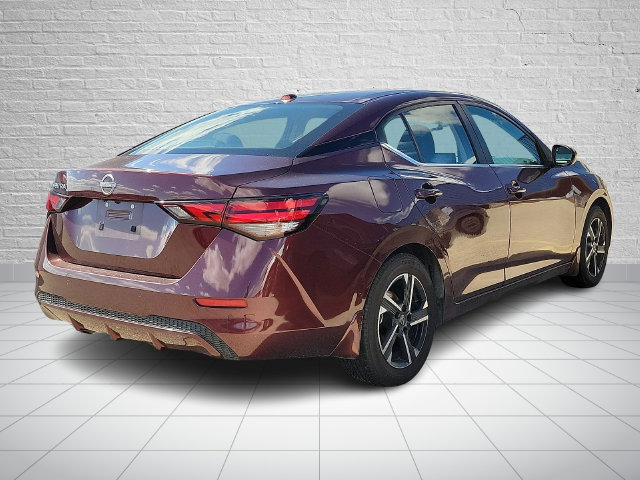 Used 2025 Nissan Sentra SV FWD image 3
