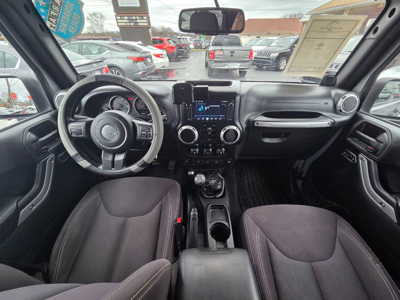 Used 2013 Jeep Wrangler Unlimited Sahara w/ Dual Top Group image 18