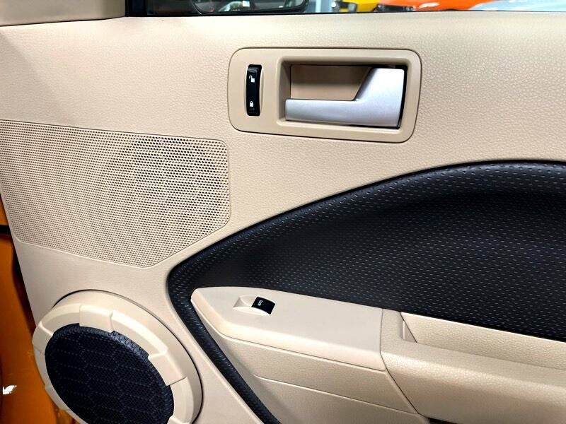 Used 2008 Ford Mustang GT Premium image 40