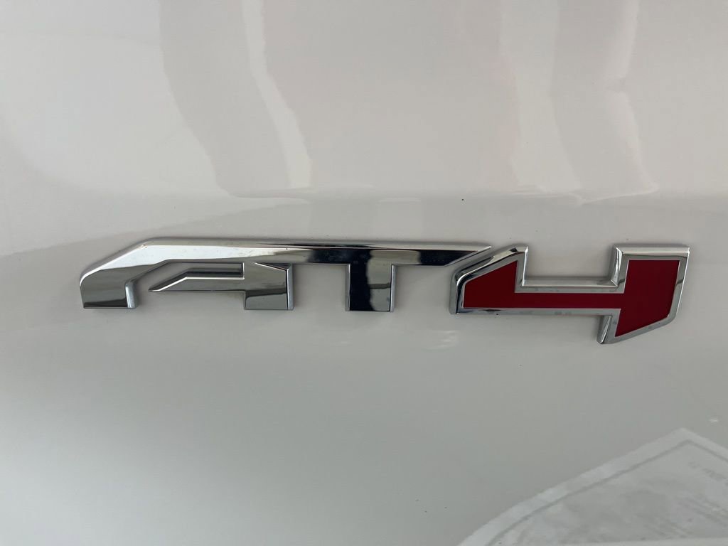 Used 2025 GMC Sierra 1500 AT4 image 38