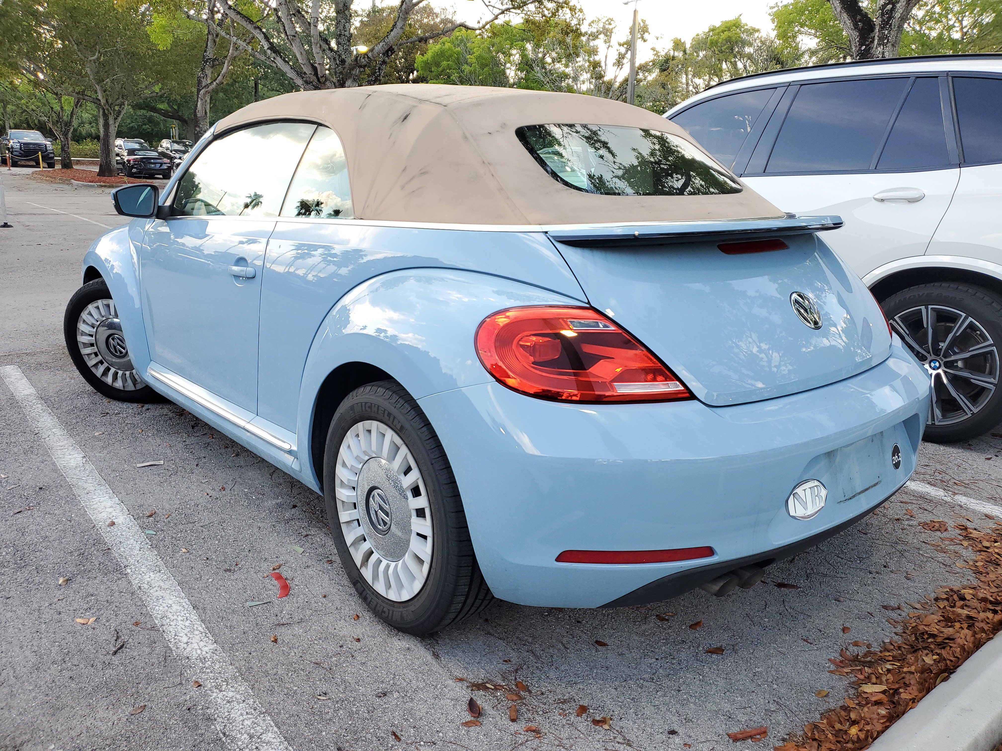 Used 2015 Volkswagen Beetle 1.8T FWD image 6
