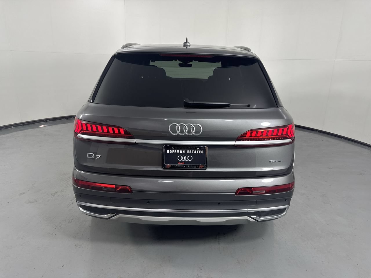 Used 2023 Audi Q7 3.0T Prestige w/ Prestige Package AWD/4WD image 33