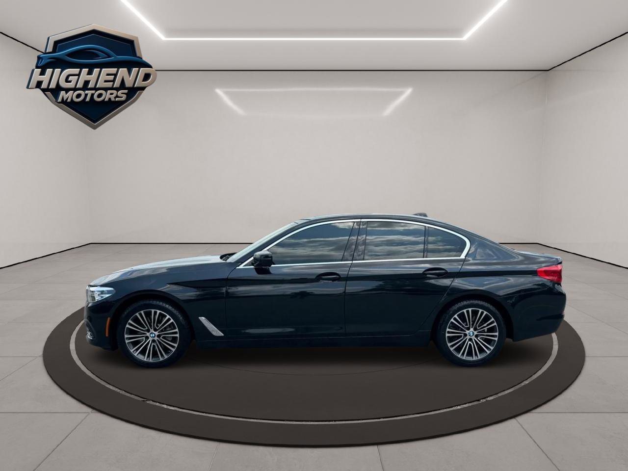 Used 2019 BMW 530i xDrive w/ Convenience Package AWD/4WD image 3