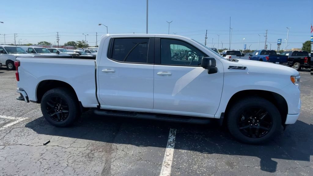 New 2026 Chevrolet Silverado 1500 RST AWD/4WD image 3