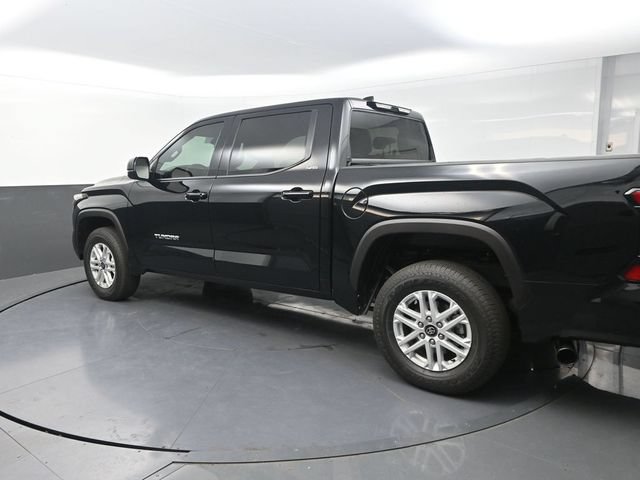 Used 2026 Toyota Tundra SR5 w/ SR5 Premium Package AWD/4WD image 6