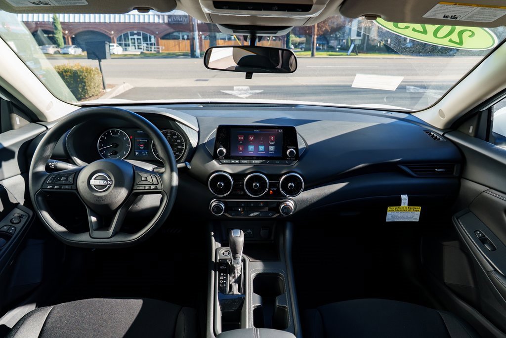 New 2025 Nissan Sentra S image 9