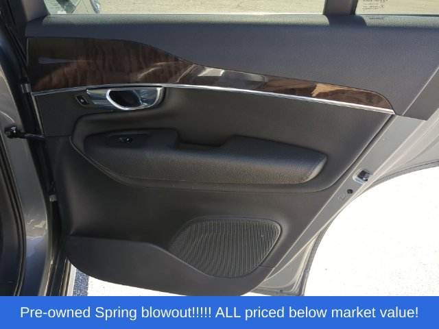 Used 2016 Volvo XC90 T6 Momentum w/ Momentum Plus Package AWD/4WD image 43