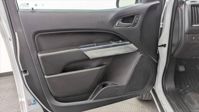 Used 2022 Chevrolet Colorado LT w/ Fleet Safety Package RWD image 13