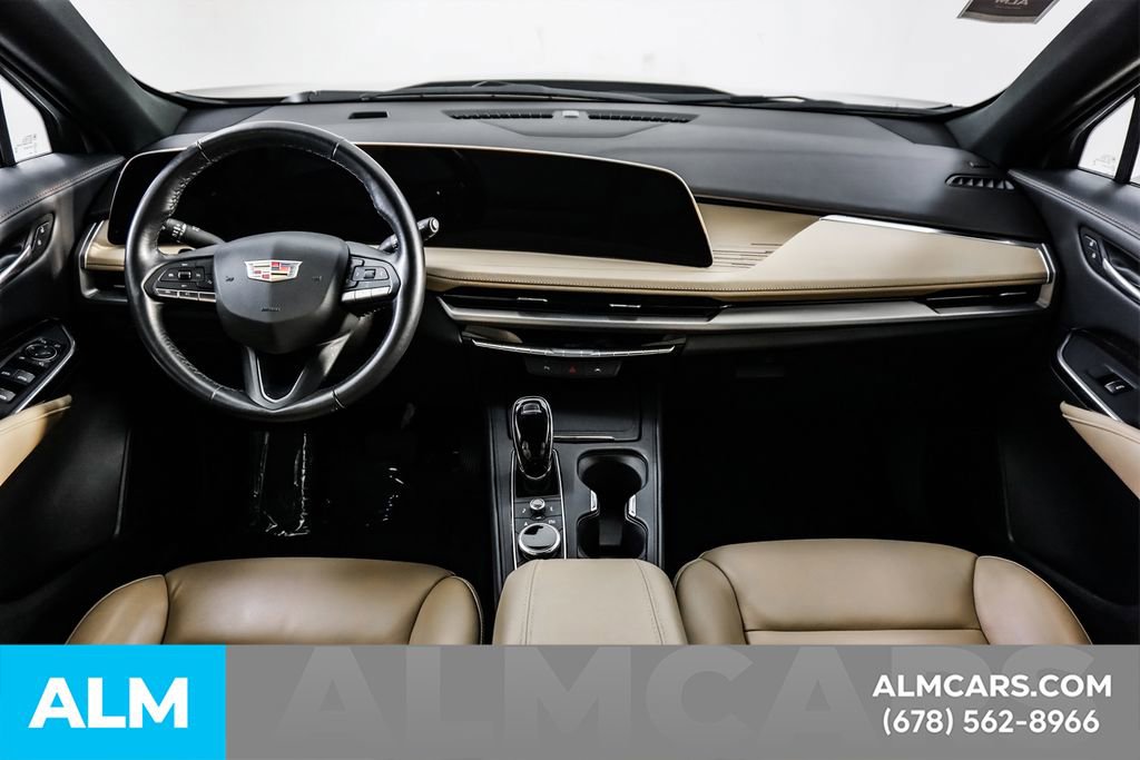 Used 2025 Cadillac XT4 Premium Luxury FWD image 25