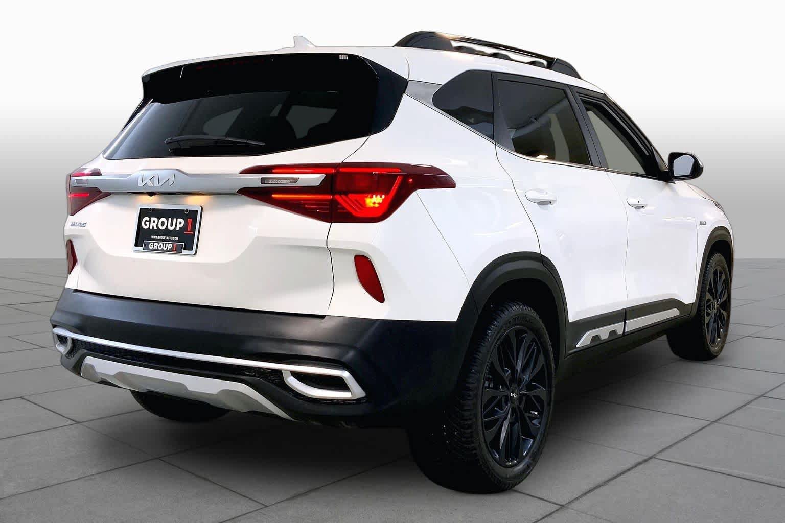 Used 2023 Kia Seltos Nightfall Edition AWD/4WD image 12