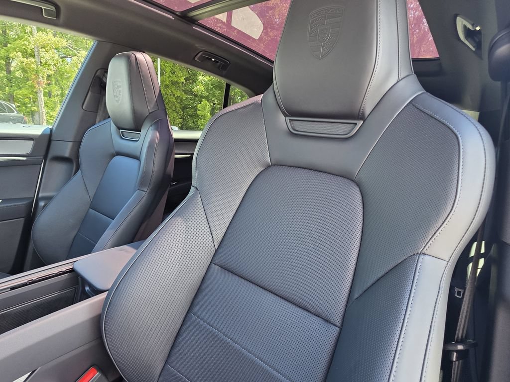 New 2026 Porsche Cayenne S AWD/4WD image 5