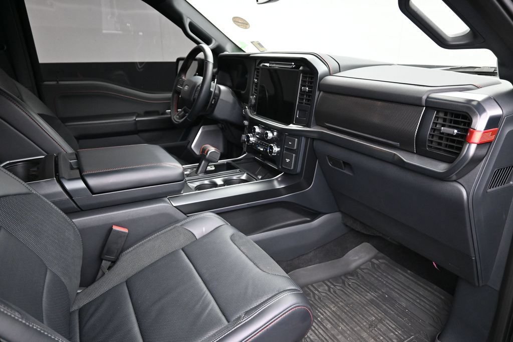 Used 2025 Ford F150 Raptor AWD/4WD image 22