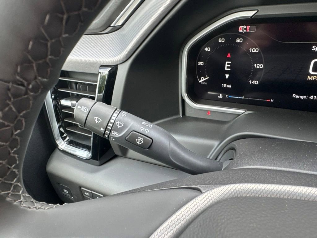 New 2026 GMC Sierra 2500 Denali w/ Denali Reserve Package AWD/4WD image 27