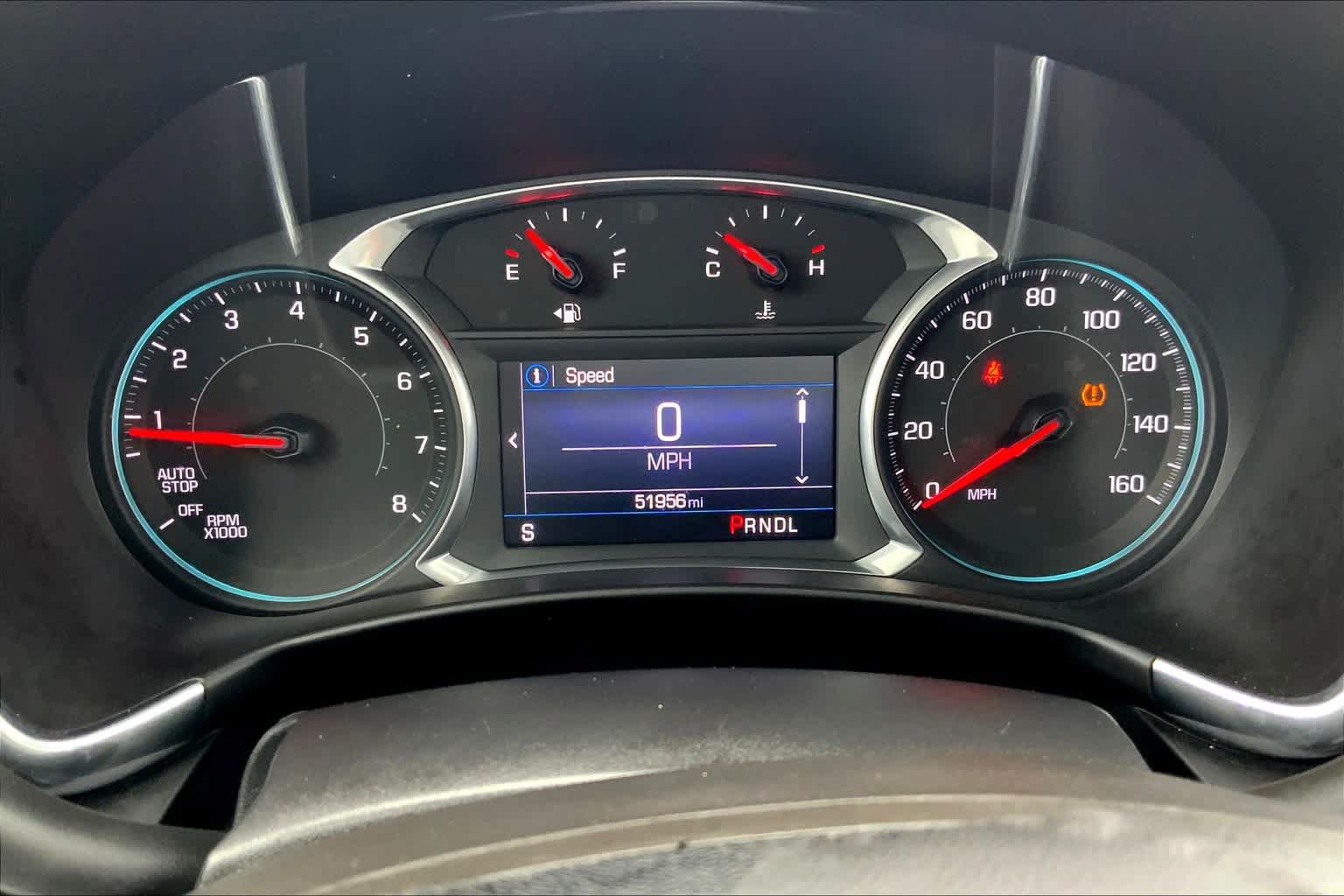 Used 2019 Chevrolet Equinox LT w/ Driver Convenience Package FWD image 23
