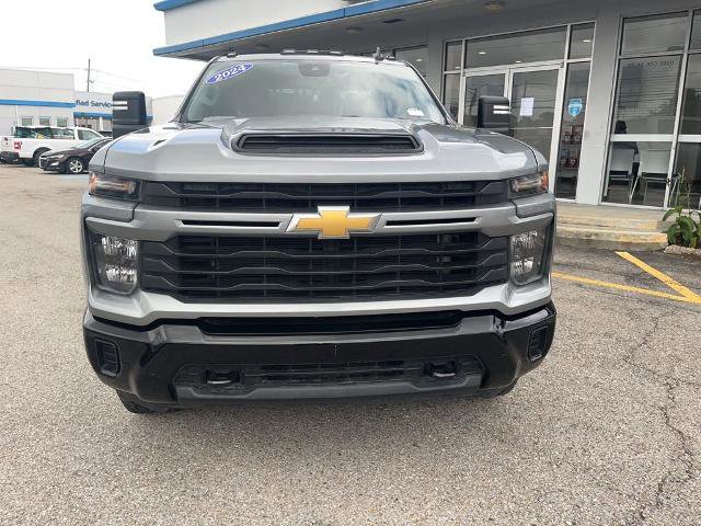 New 2024 Chevrolet Silverado 2500 Custom w/ Custom Value Package AWD/4WD image 8