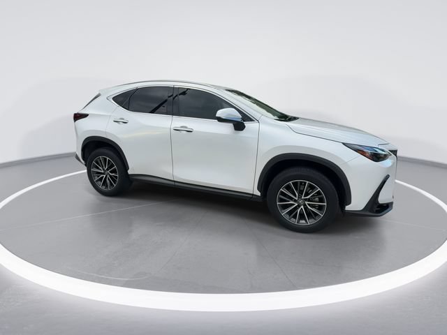 Certified 2023 Lexus NX 250 FWD w/ Towing Package (2000 Lbs) image 2