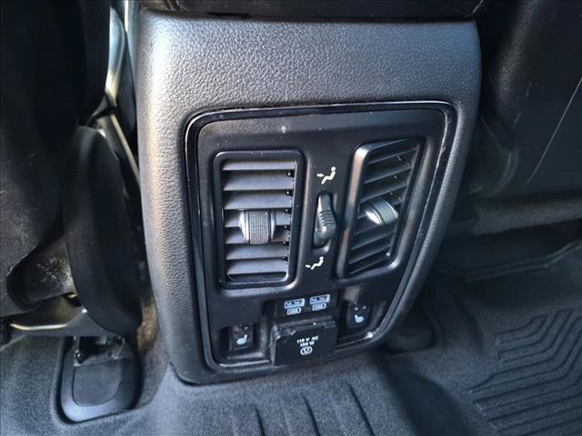 Used 2018 Jeep Grand Cherokee Limited AWD/4WD image 17
